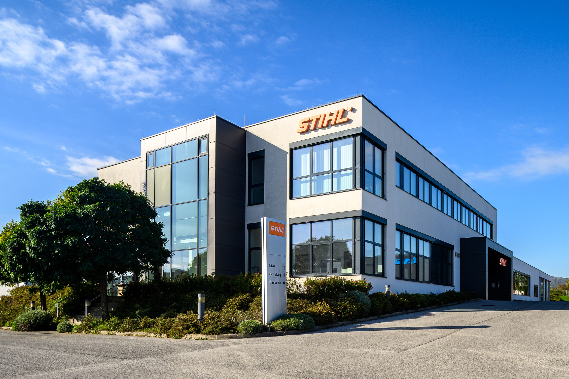 Kontakt und Anfahrt STIHL Vösendorf
